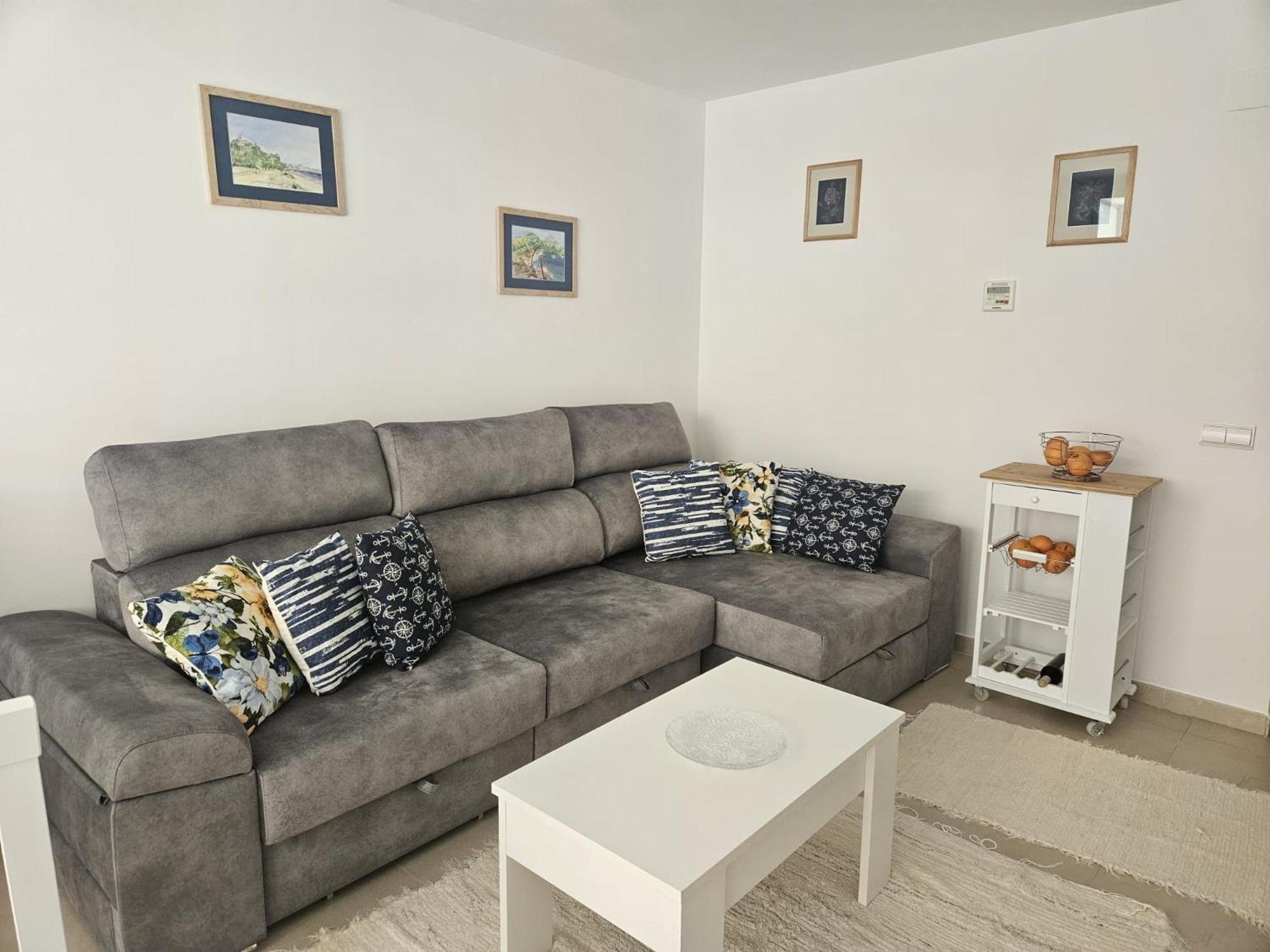 Mondrian Magic World - Sea View First Line Of The Beach Oropesa del Mar Exterior photo
